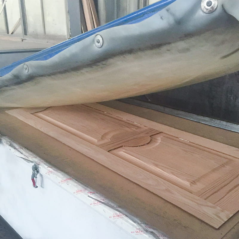 چسب روکش چوب LM130